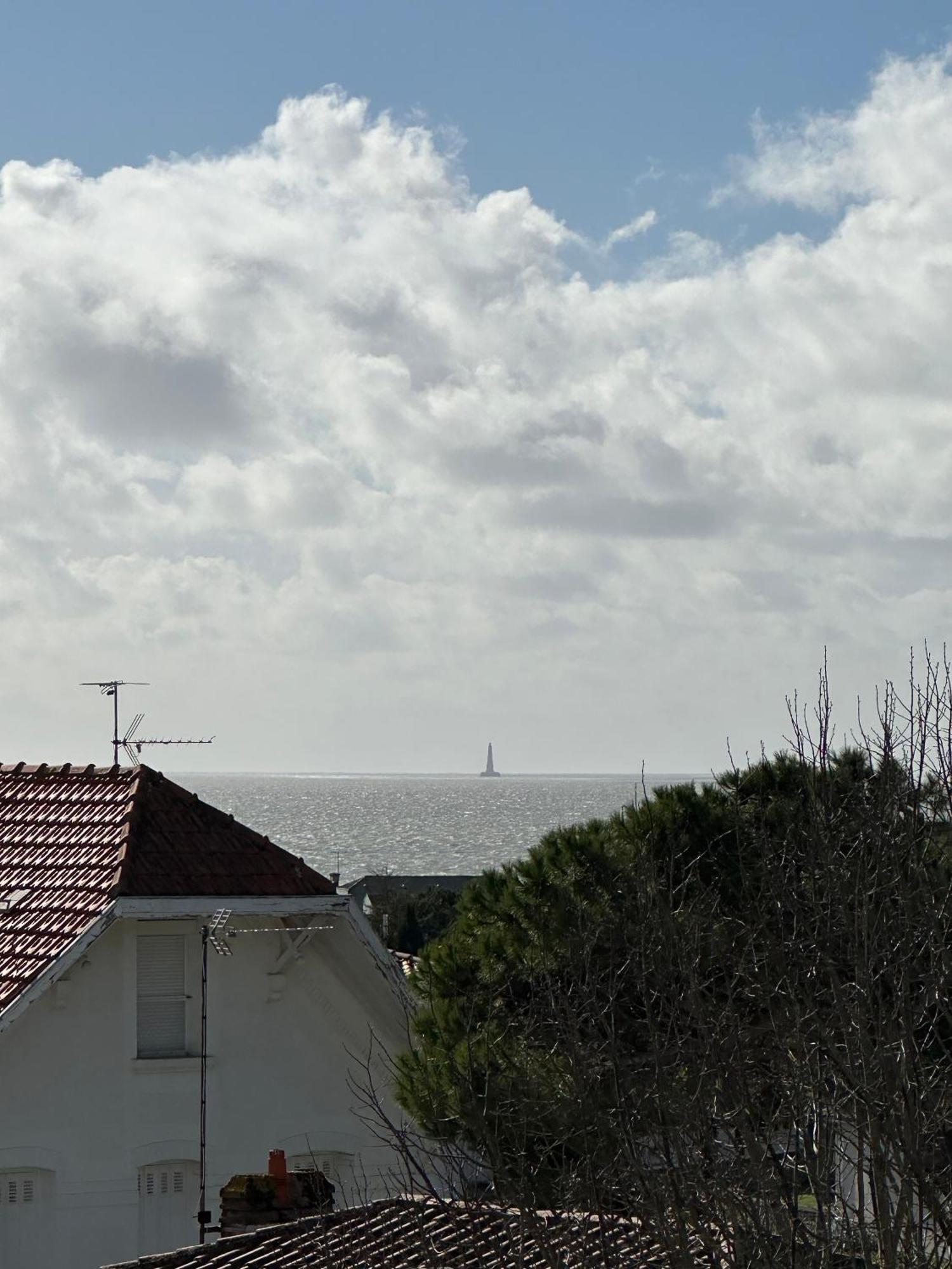 Appartamento Superbe T3 vue mer à Royan, 5 mn à pied des plages Esterno foto